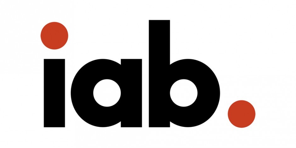 US mobile advertising accounts for nearly half of all online ad revenues