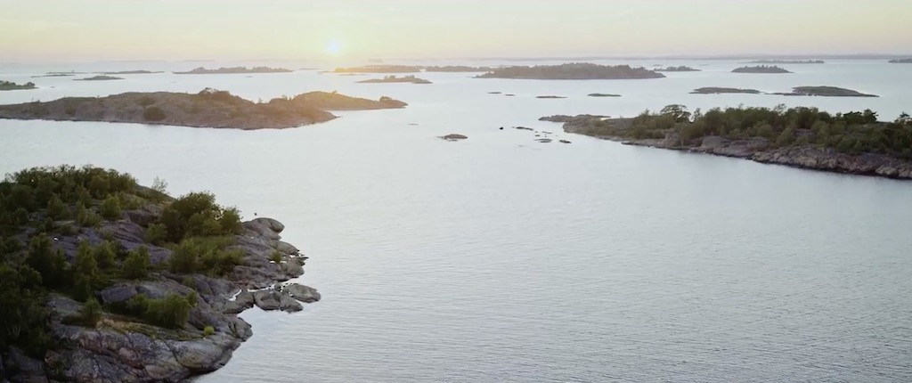 Airbnb stunt lists entire country of Sweden