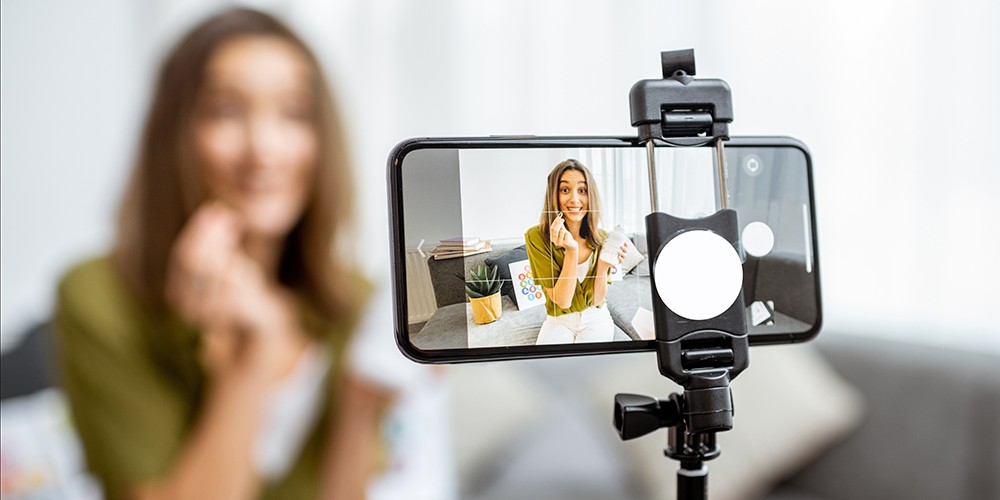 How to capitalize on livestreaming's meteoric rise - Vimarsana News