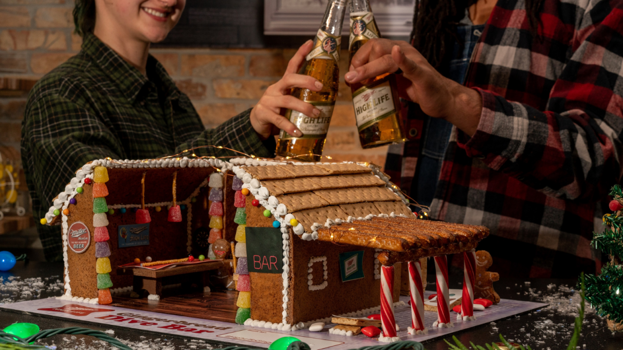 From gingerbread dive bars to singing lasagna, The Drum's favorite holiday stunts so far - Vimarsana News